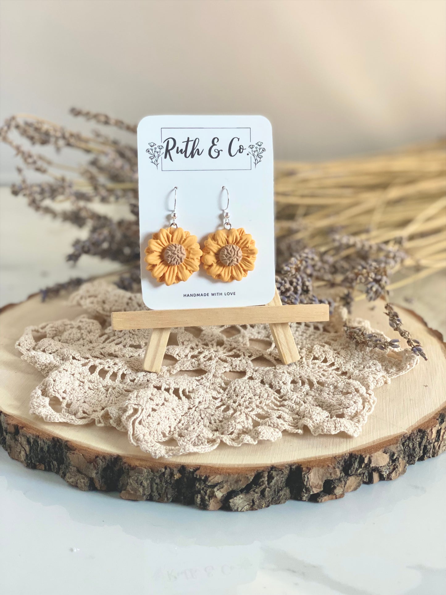 Golden Farmhouse Daisy Earrings