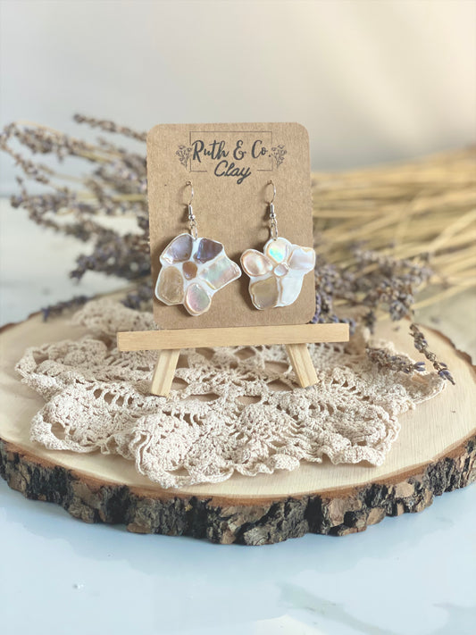Seashell Farmhouse Floral Earrings